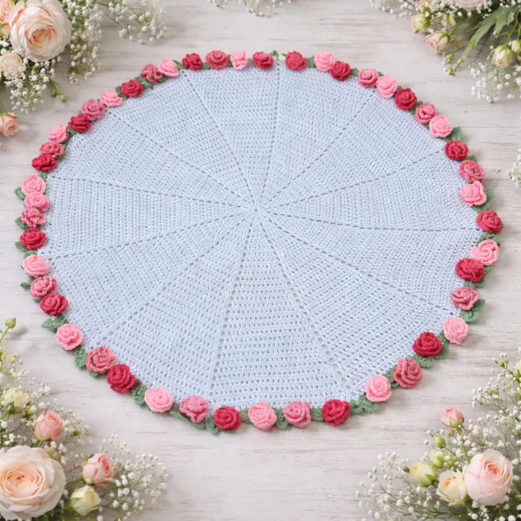 Beautiful Round Crochet Rug with Rose Border – Crochet Pattern for Beginners (photo 2)
